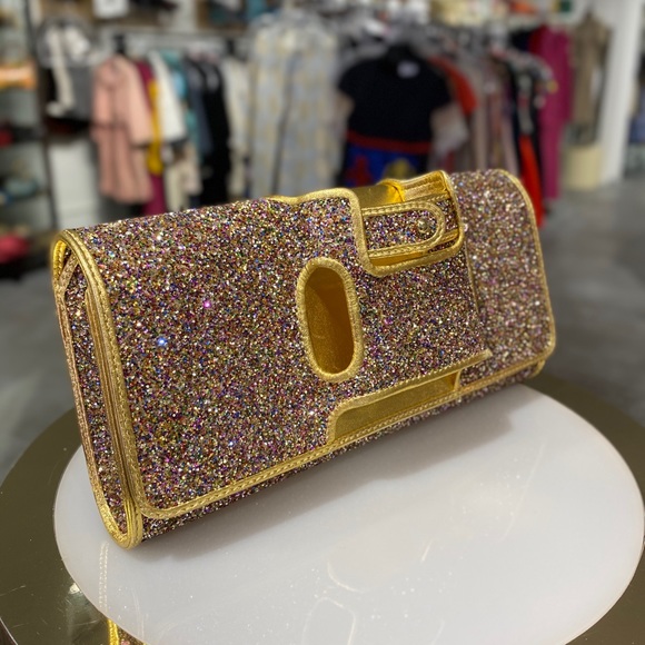 Perrin Paris Glitter Glove Clutch - Picture 3 of 10